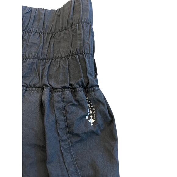 FP Movement by Free People Black Smocked Waist High Rise Run Shorts Size Medium - Picture 2 of 4